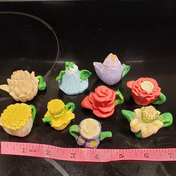 Miniature Doll House Tea Set 18 Piece Tea Set Collectible - Picture 15 of 15